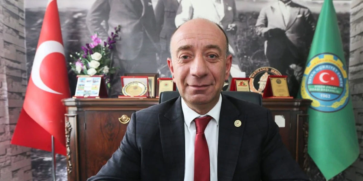 Başkan Hagi Yeni Yılınızı Kutlar