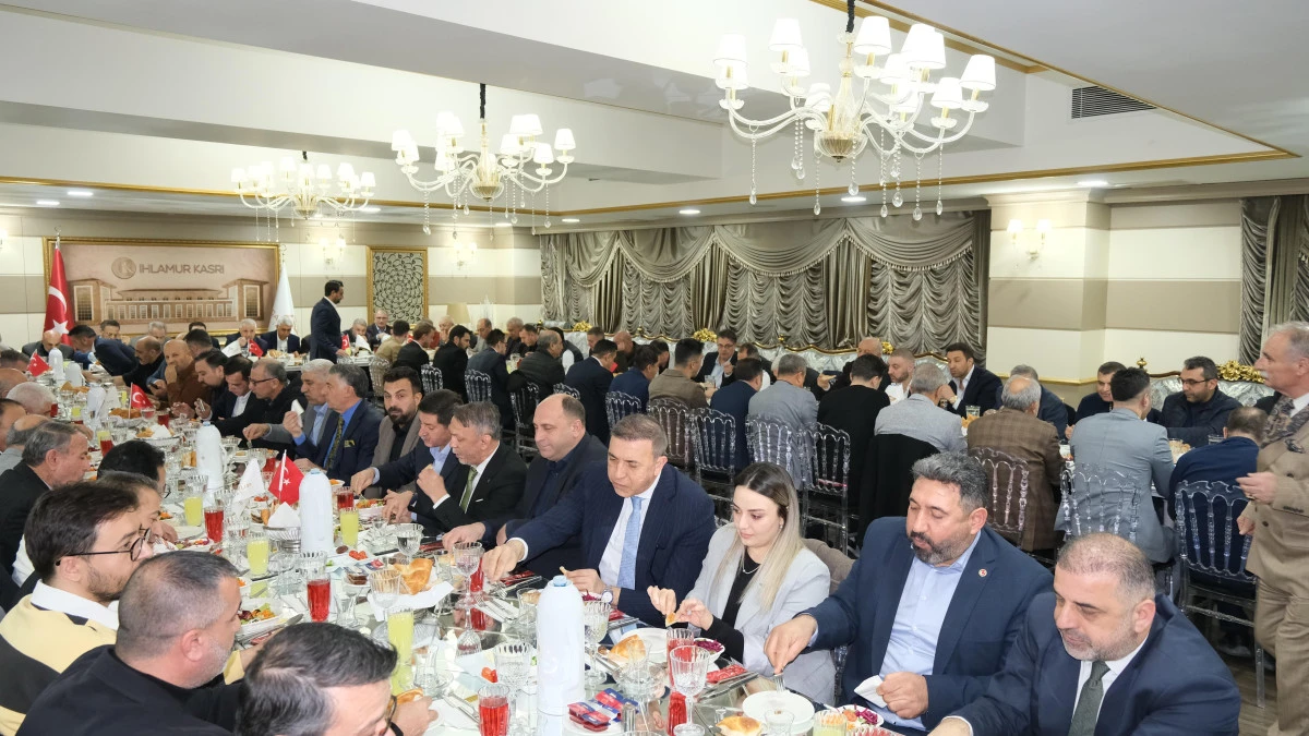 Ercan &Ccedil;ağ&rsquo;ın Geleneksel İftar Programına Yoğun Katılım