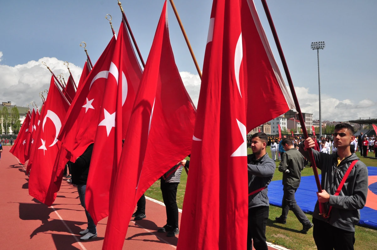 Kars’ta 19 Mayıs Coşkusu