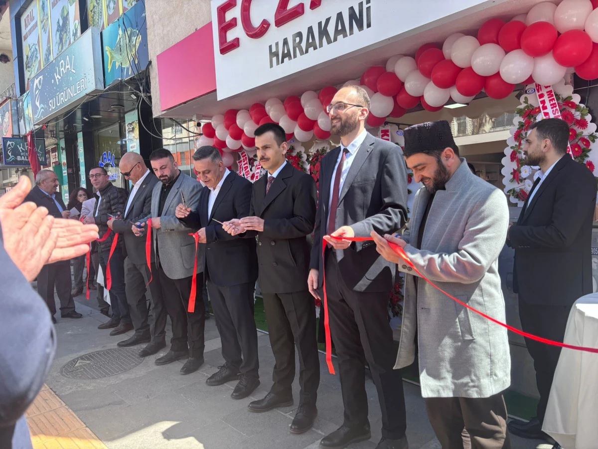 Kars'ta Harakani Eczanesi a&ccedil;ıldı