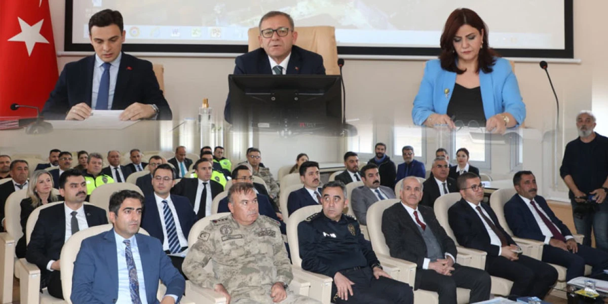 Kars’ta Kış Tedbirleri Koordinasyon Toplantısı yapıldı