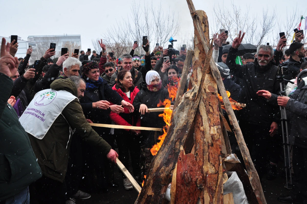 Kars&rsquo;ta Nevruz etkinliği d&uuml;zenlendi