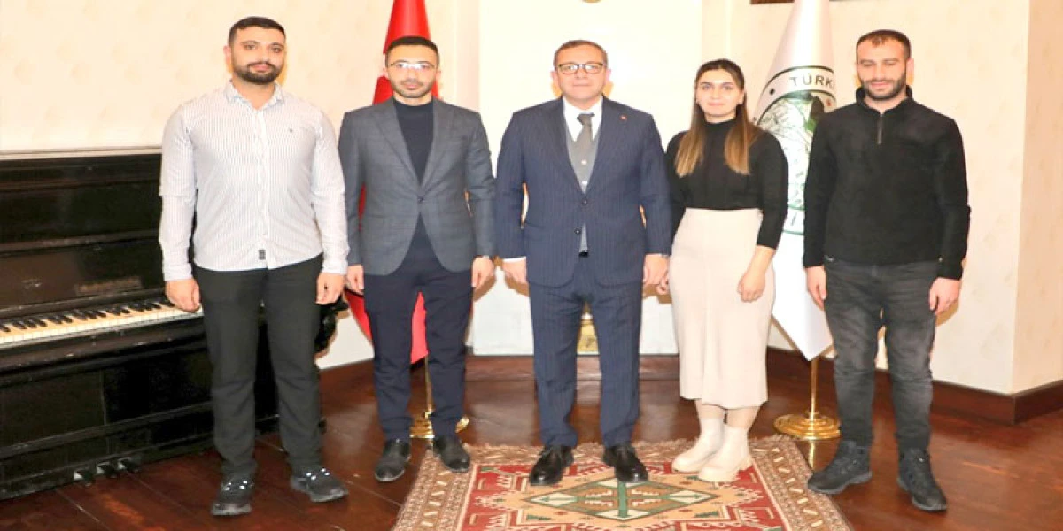 Kars'ta PARHAD'dan Acil Sağlık Hamlesi: Vali Polat'tan Destek