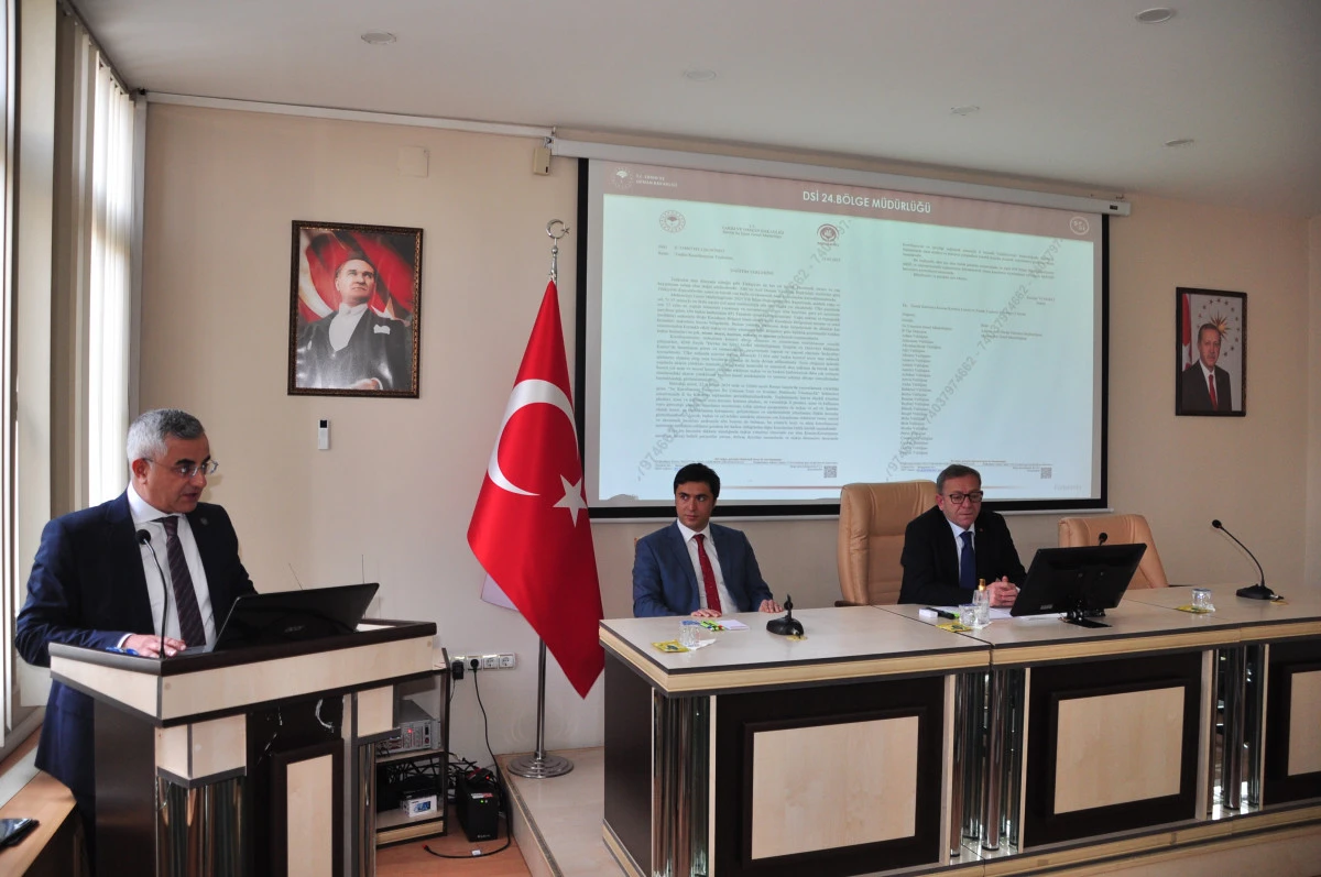 Kars’ta taşkın ve sel riskleri masaya yatırıldı