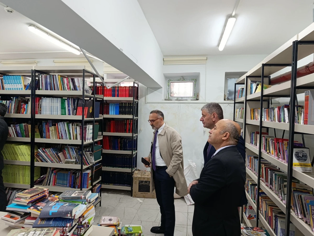 K&uuml;t&uuml;phane yatırımları yerinde incelendi