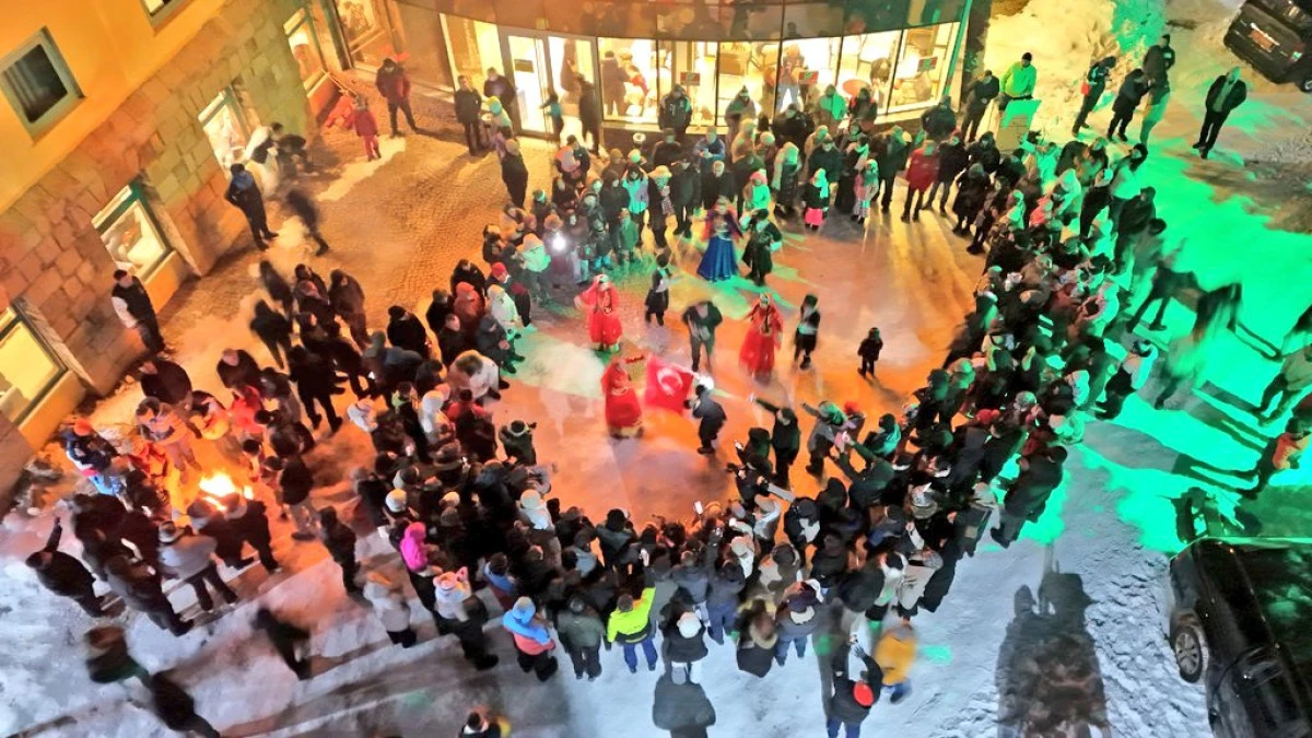 Sarıkamış Kayak Merkezi g&ouml;rkemli t&ouml;renle sezona "Merhaba" dedi