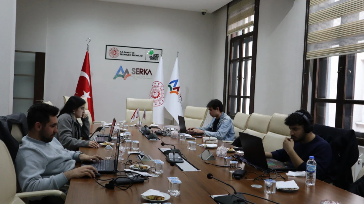 TRA2 B&ouml;lgesi Gen&ccedil;leri Sahnede