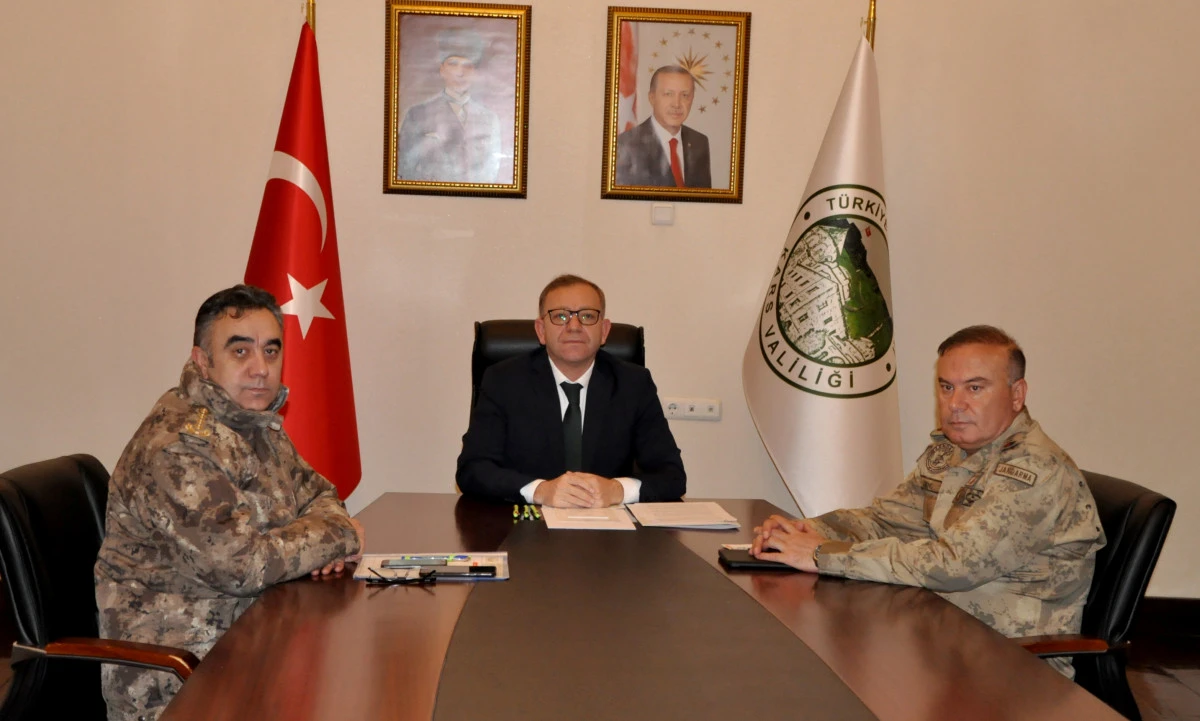 Vali Polat: "Ramazan Bayramını huzur i&ccedil;inde ge&ccedil;ireceğiz" 